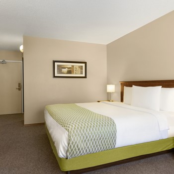 Inferior Incredibility  and minute Rates Hotels in Canada Saskatoon.